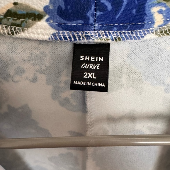 SHEIN Blue and White Floral Jacket - Picture 3 of 3